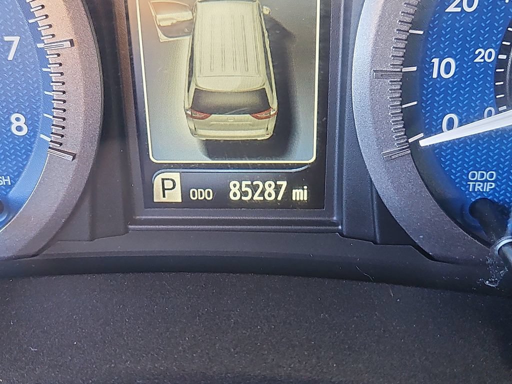 Used 2020 Toyota Sienna XLE w/ XLE Navigation Package AWD/4WD image 12