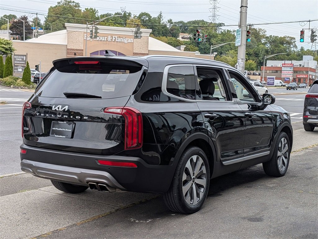 Certified 2022 Kia Telluride S image 6