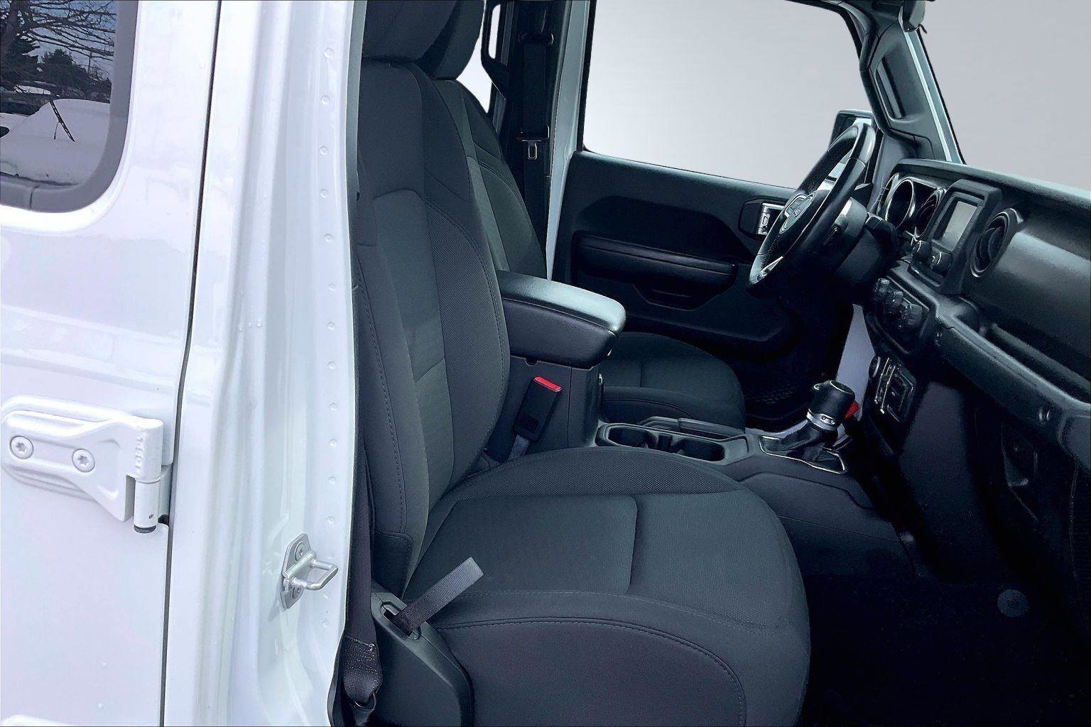 Used 2020 Jeep Gladiator Sport w/ Quick Order Package 24S image 8