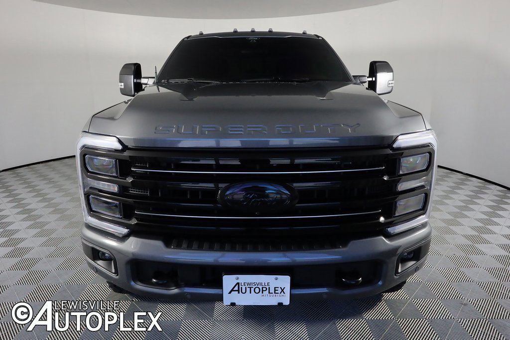 Used 2025 Ford F250 Platinum w/ Tremor Off-Road Package image 2