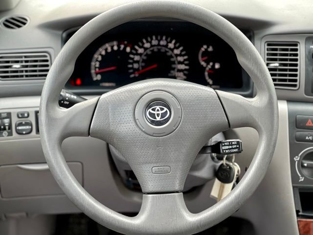 Used 2005 Toyota Corolla LE image 34