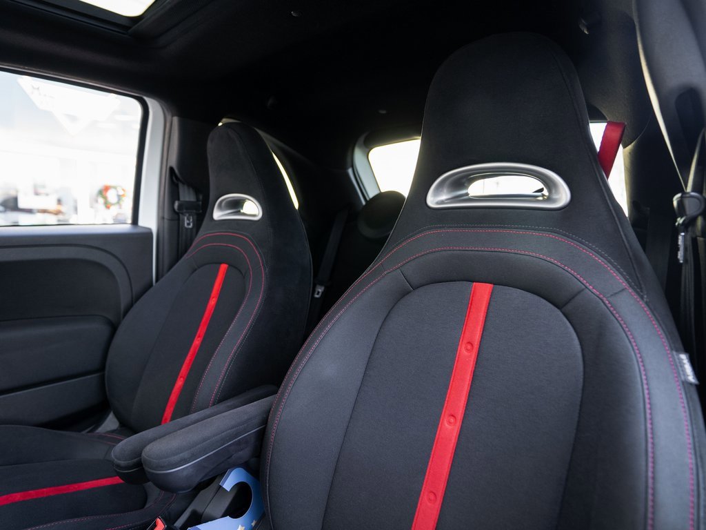 Used 2015 FIAT 500 Abarth w/ Comfort/Convenience Group image 15