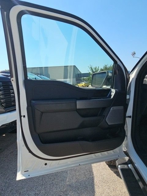 Used 2026 Ford F150 Lariat w/ Equipment Group 502A High AWD/4WD image 11