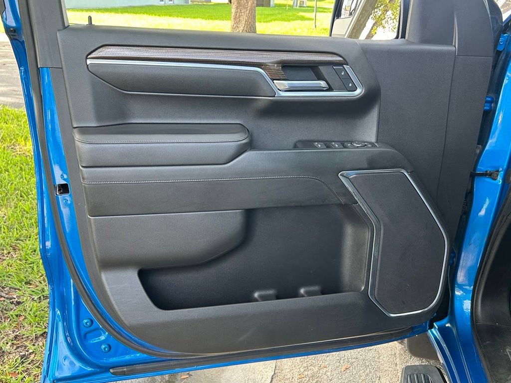Used 2022 Chevrolet Silverado 1500 LT RWD image 28