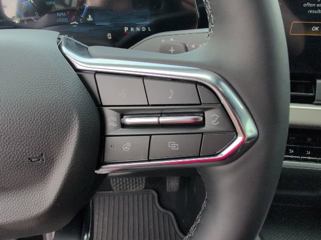 New 2026 Chevrolet Equinox LT w/ Convenience Package II FWD image 20