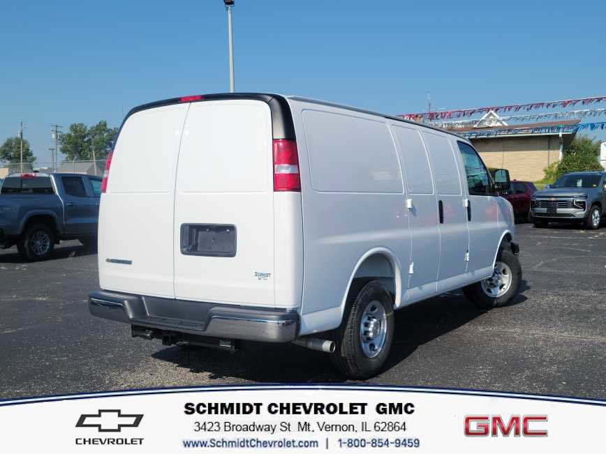 New 2025 Chevrolet Express 2500 w/ Driver Convenience Package image 5