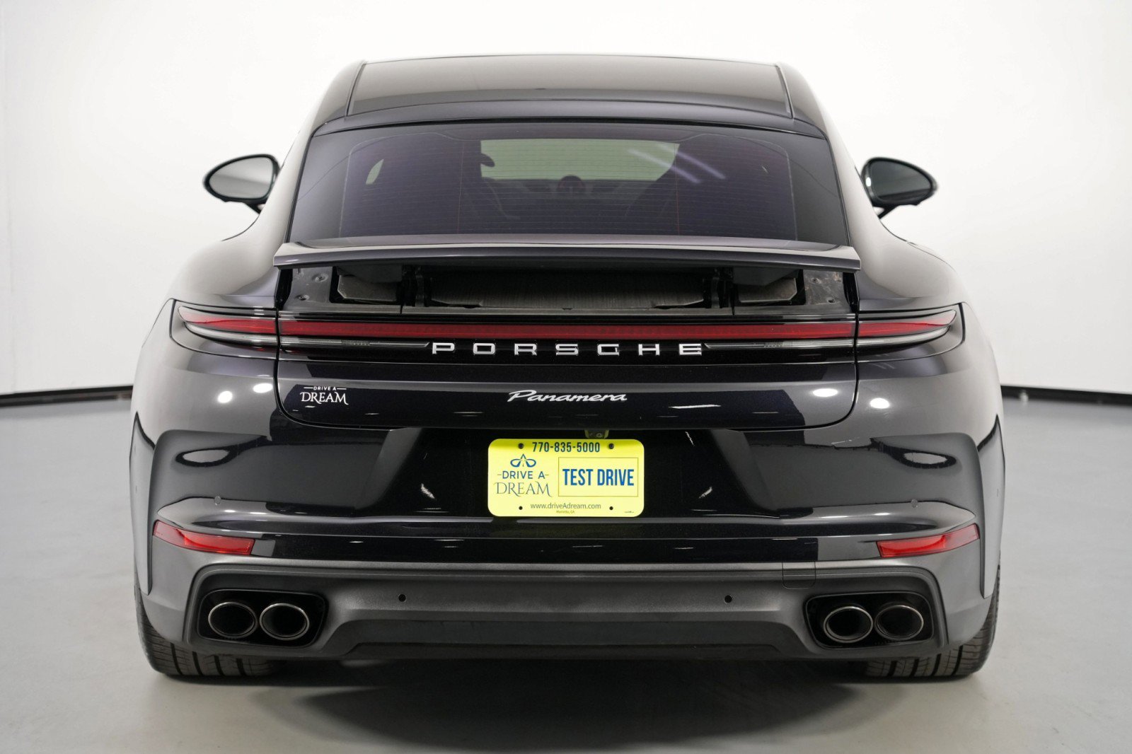 Used 2024 Porsche Panamera image 55