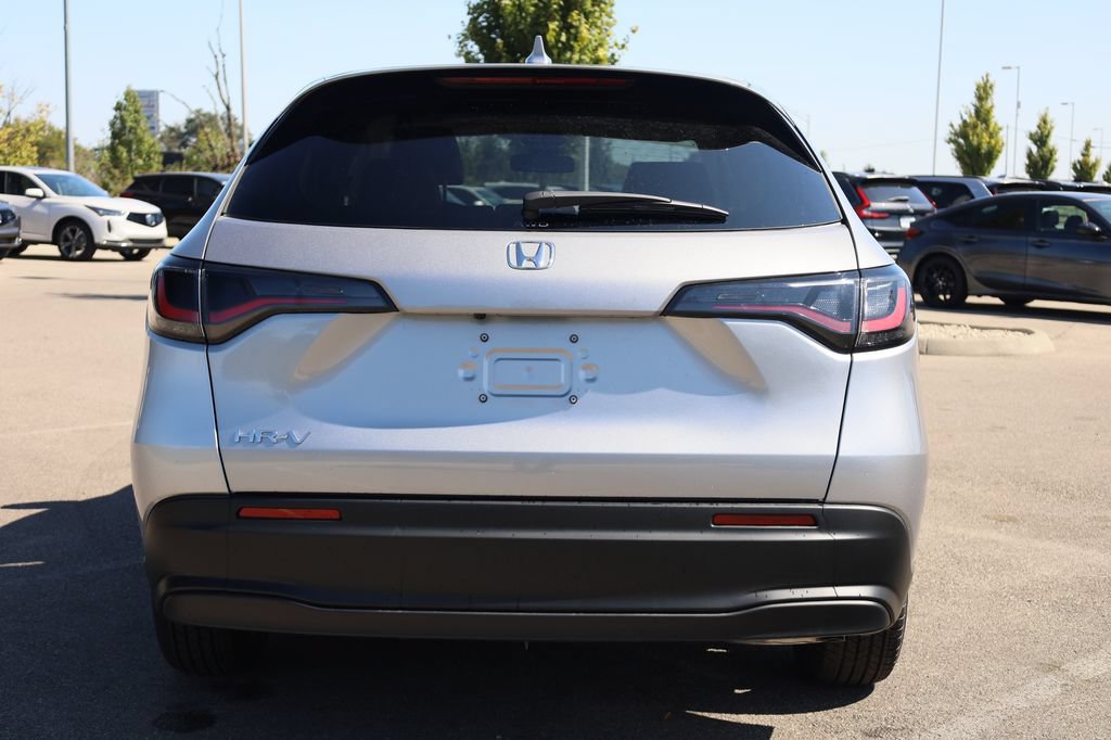 New 2027 Honda HR-V LX image 5