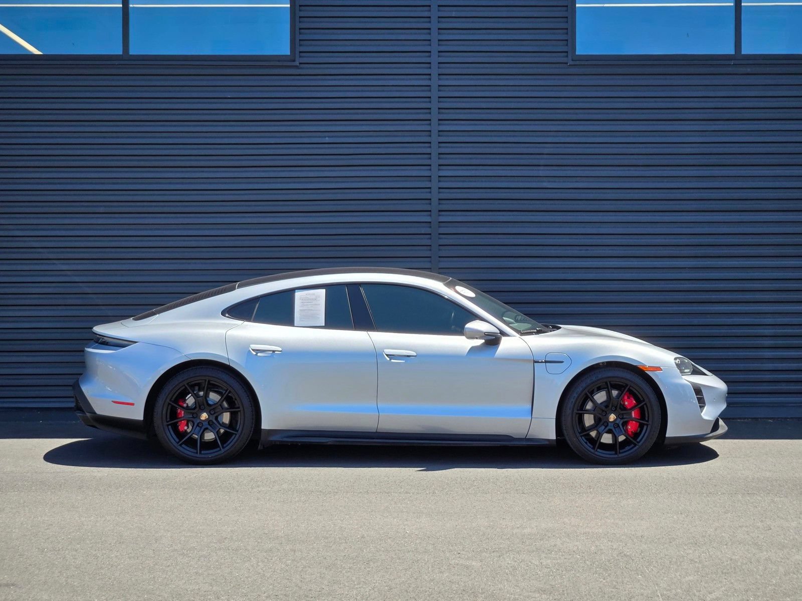 Certified 2022 Porsche Taycan GTS w/ Premium Package (P6U) AWD/4WD image 8