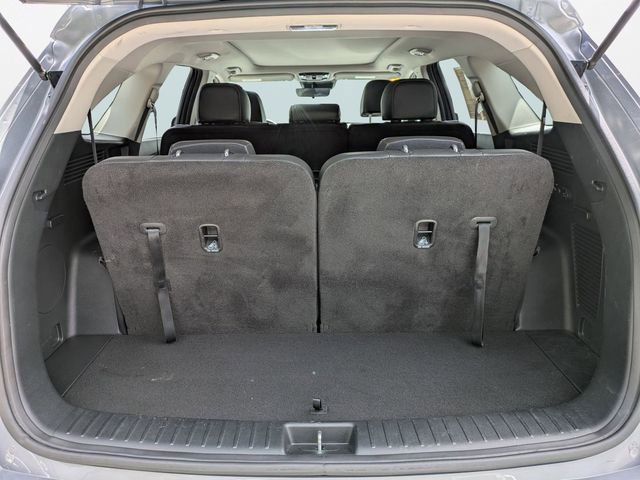 Used 2024 Kia Sorento S w/ Panoramic Sunroof Package image 13