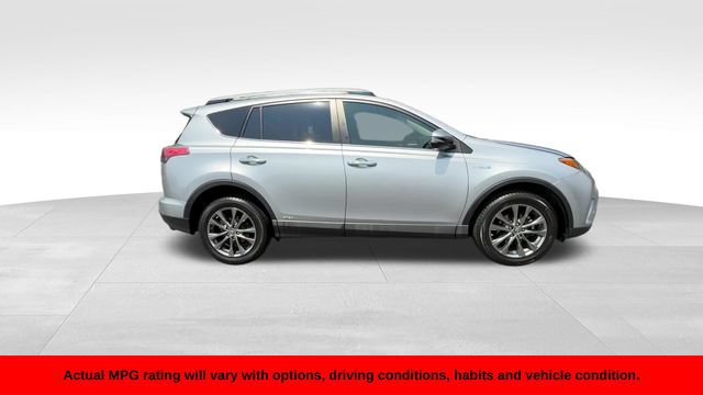 Used 2018 Toyota RAV4 Limited AWD/4WD image 9