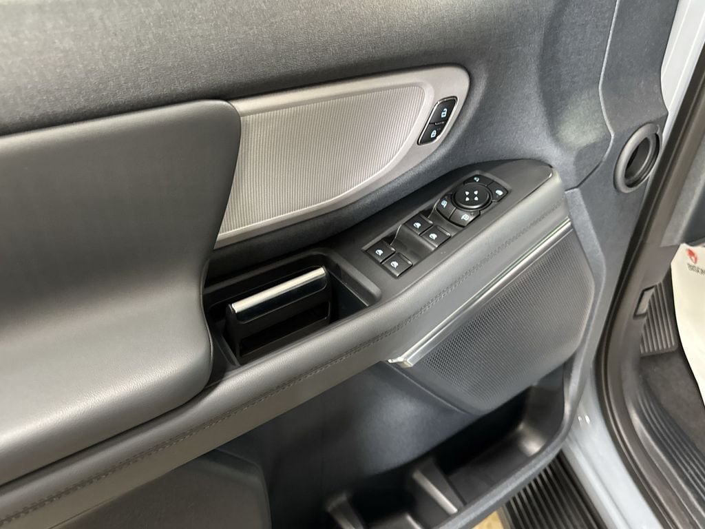 New 2027 Ford Expedition Active AWD/4WD image 14