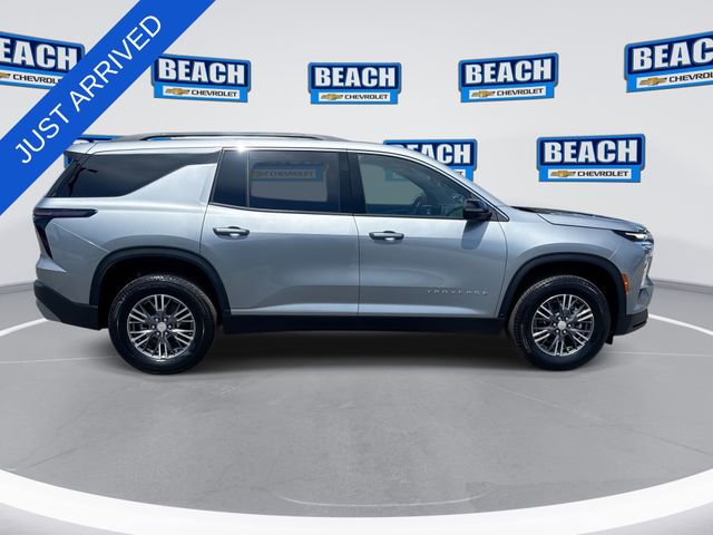 New 2026 Chevrolet Traverse LT w/ Driver Confidence Package FWD image 9
