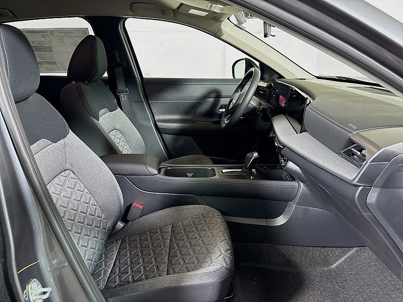 New 2026 Nissan Kicks SV w/ Cold Weather Package image 25