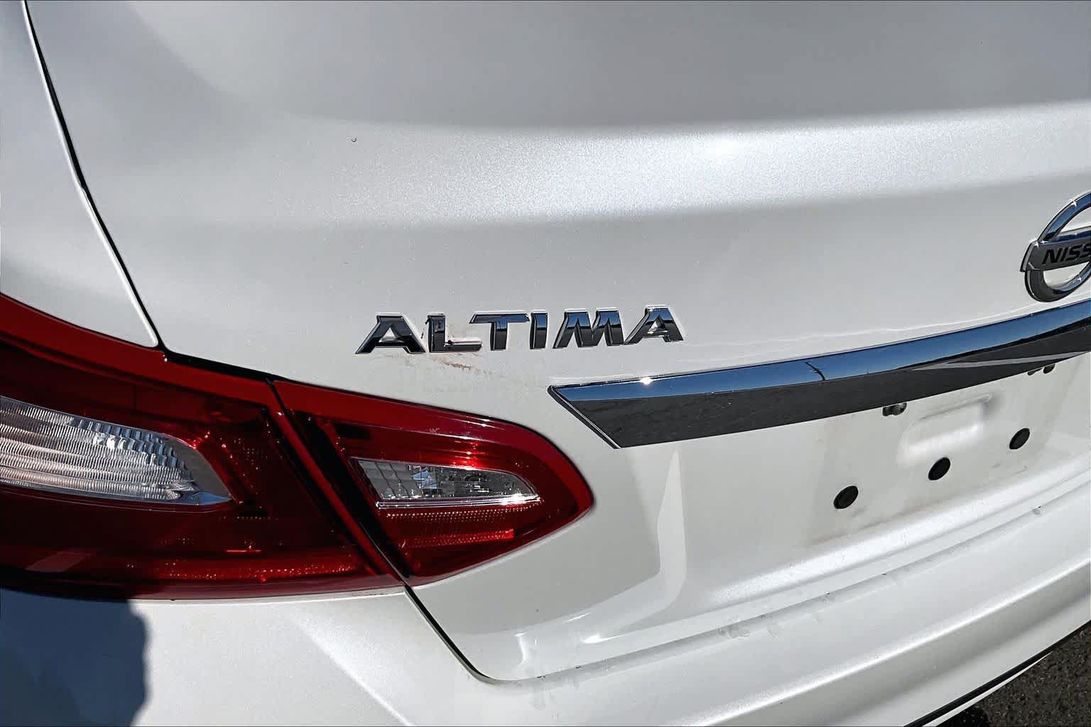 Used 2017 Nissan Altima 2.5 SV FWD image 31