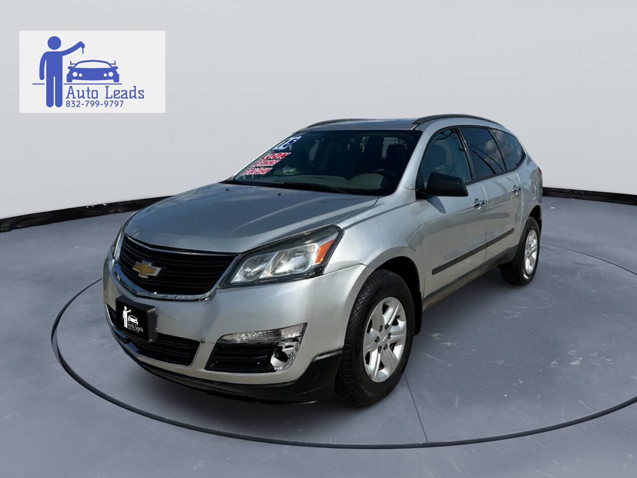 Used 2015 Chevrolet Traverse LS image 4