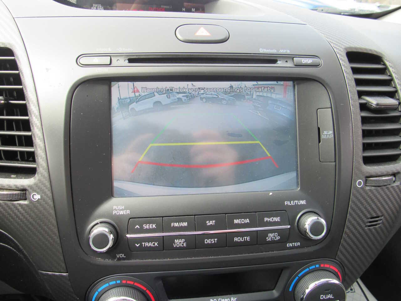 Used 2015 Kia Forte EX w/ Premium Package FWD image 13