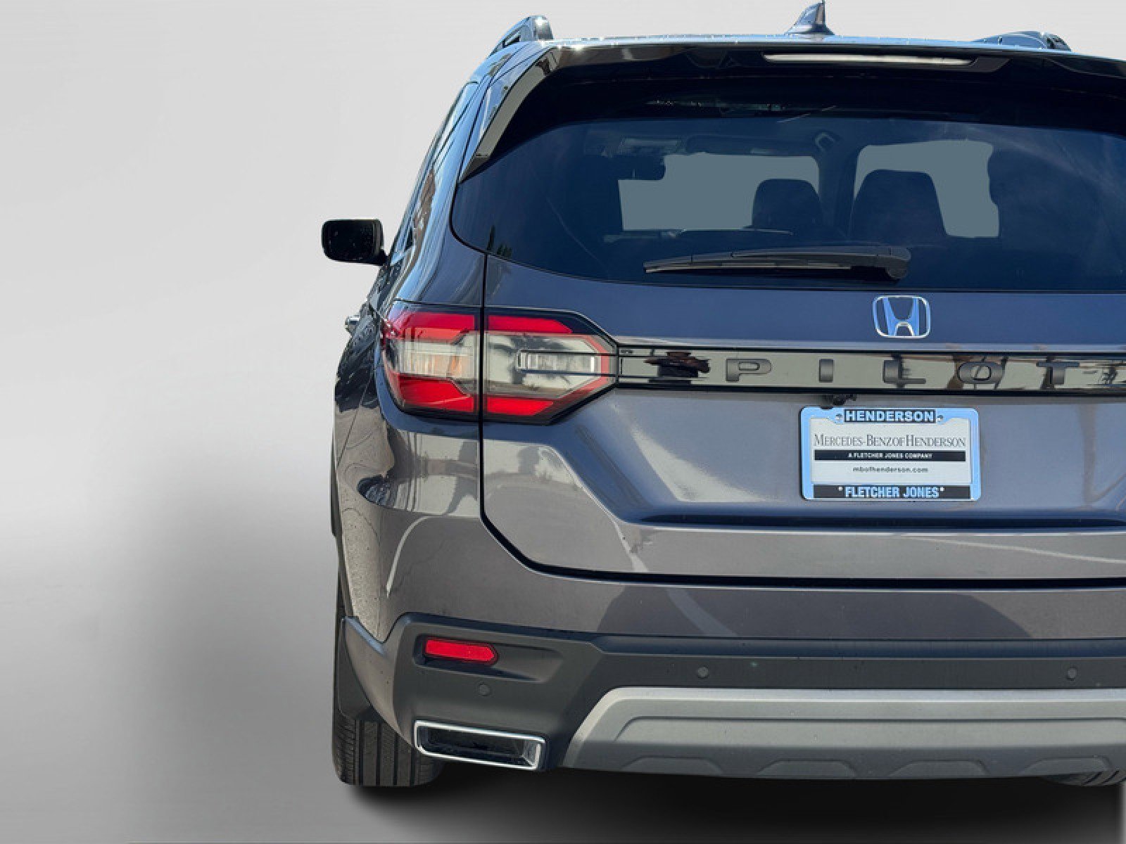 Used 2023 Honda Pilot Touring image 12