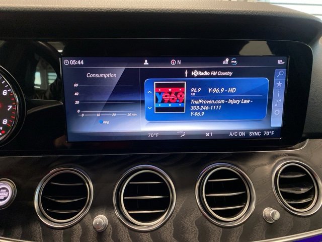 Used 2019 Mercedes-Benz E 300 4MATIC image 22