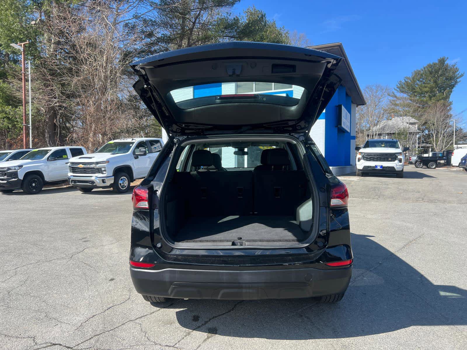 Certified 2024 Chevrolet Equinox LS image 40