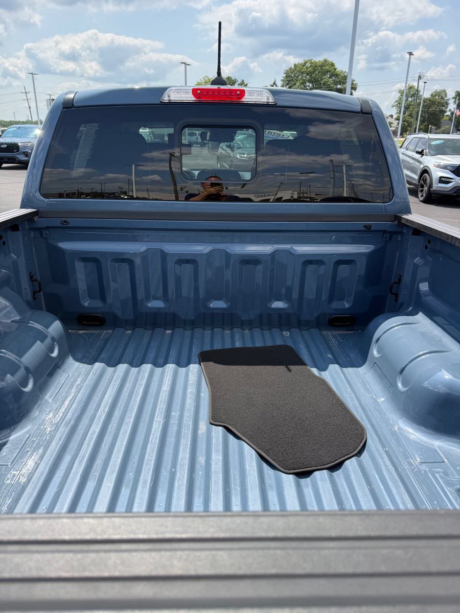 Used 2023 Ford Ranger Lariat w/ FX4 Off-Road Package AWD/4WD image 8