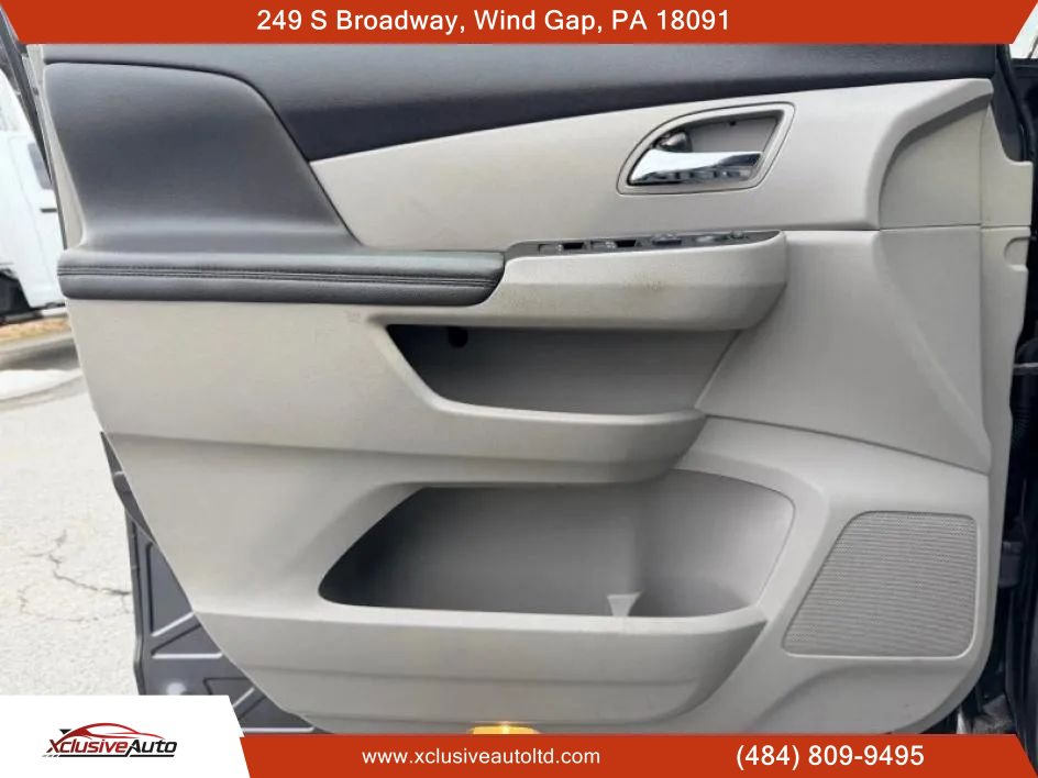 Used 2015 Honda Odyssey EX image 10