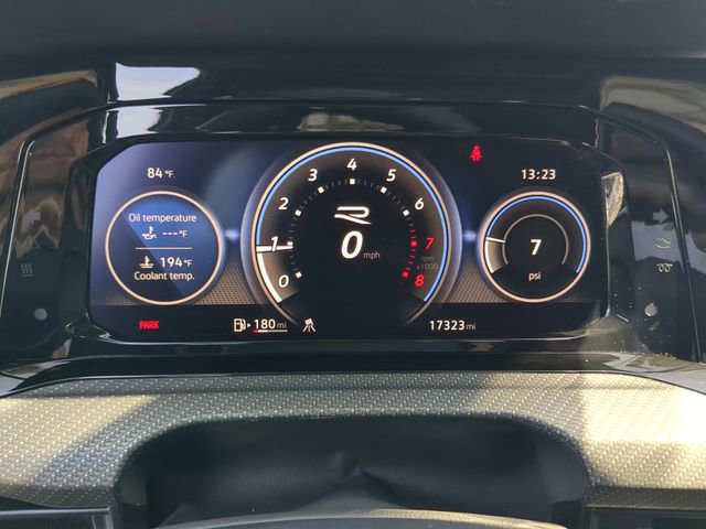 Used 2024 Volkswagen Golf R image 32