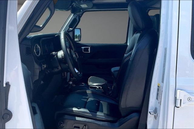 Used 2024 Jeep Wrangler Unlimited Sahara AWD/4WD image 22