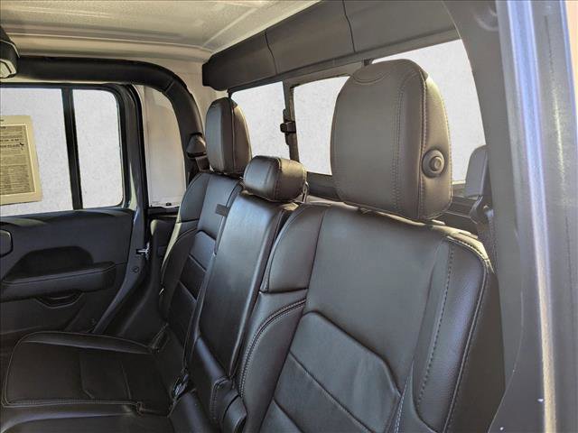 Used 2023 Jeep Gladiator Overland w/ Popular Equipment Package image 18