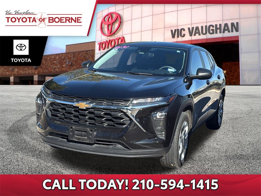 Used 2024 Chevrolet Trax LS