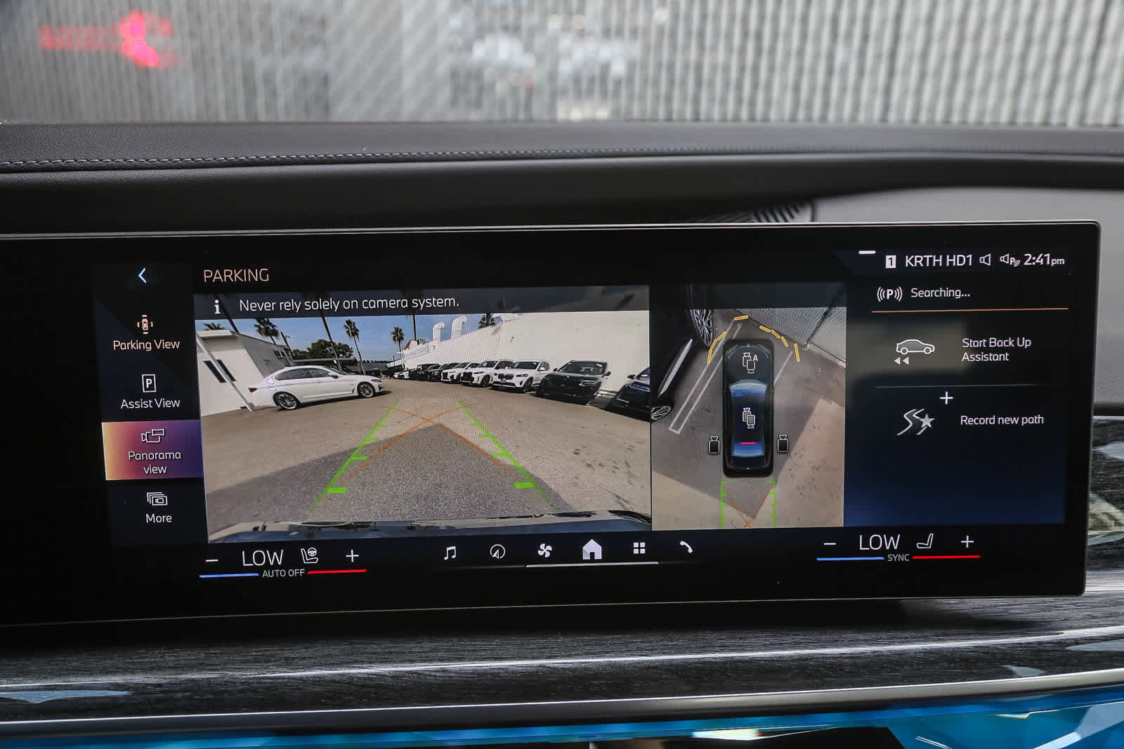 Used 2025 BMW i7 eDrive50 w/ M Sport Package image 20