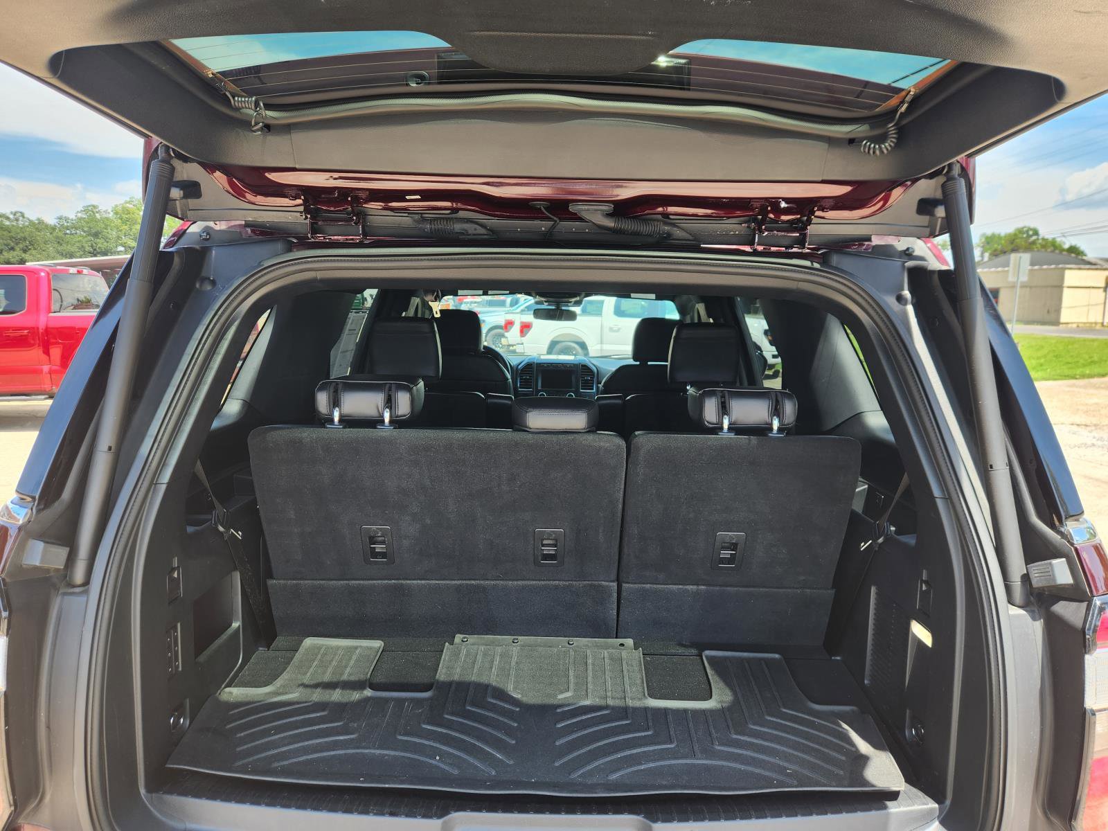 Certified 2021 Ford Expedition Limited image 9