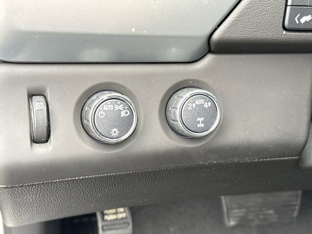 Used 2019 Chevrolet Tahoe LS w/ Enhanced Driver Alert Package image 13