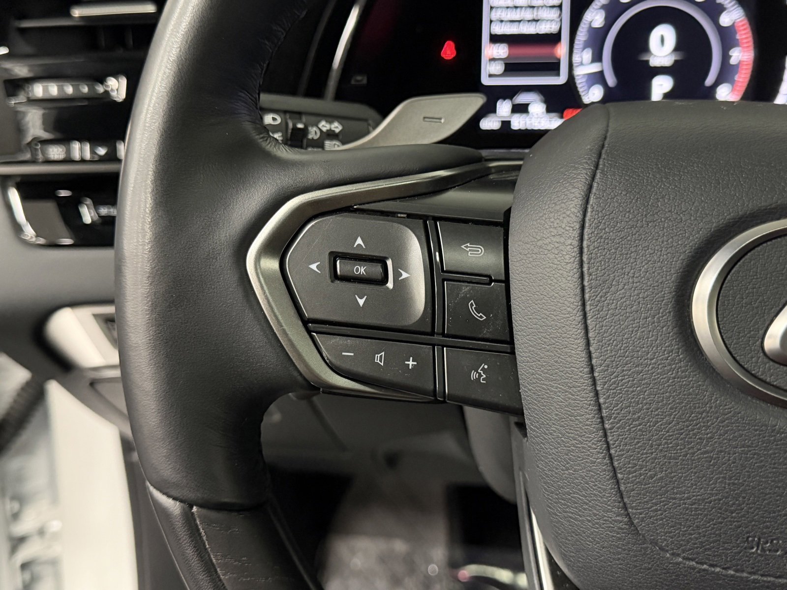 Used 2023 Lexus RX 350 Premium Plus image 28