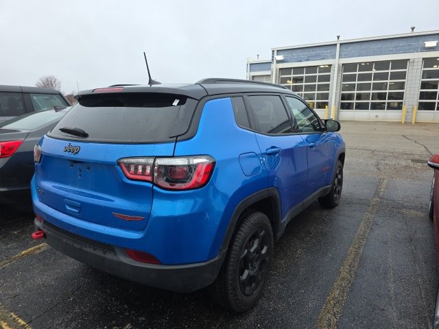 Used 2023 Jeep Compass Trailhawk w/ Trailhawk Convenience Group image 4