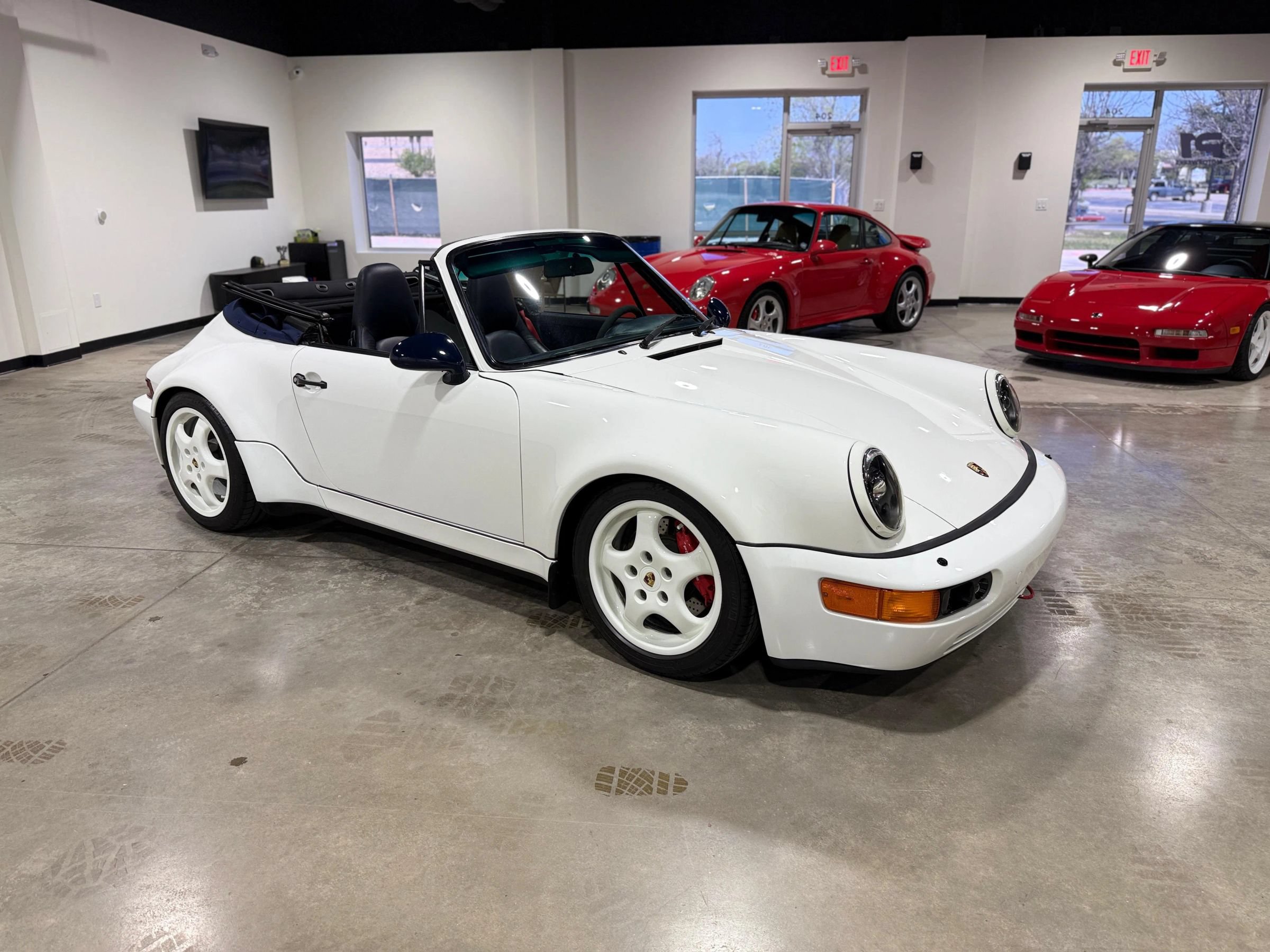 Used 1993 Porsche 911 America Roadster RWD image 2