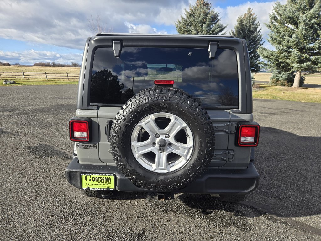 Used 2020 Jeep Wrangler Sport image 8
