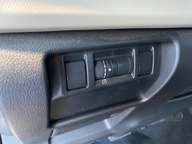 Used 2025 Subaru Forester Premium w/ Convenience Package #2 AWD/4WD image 21
