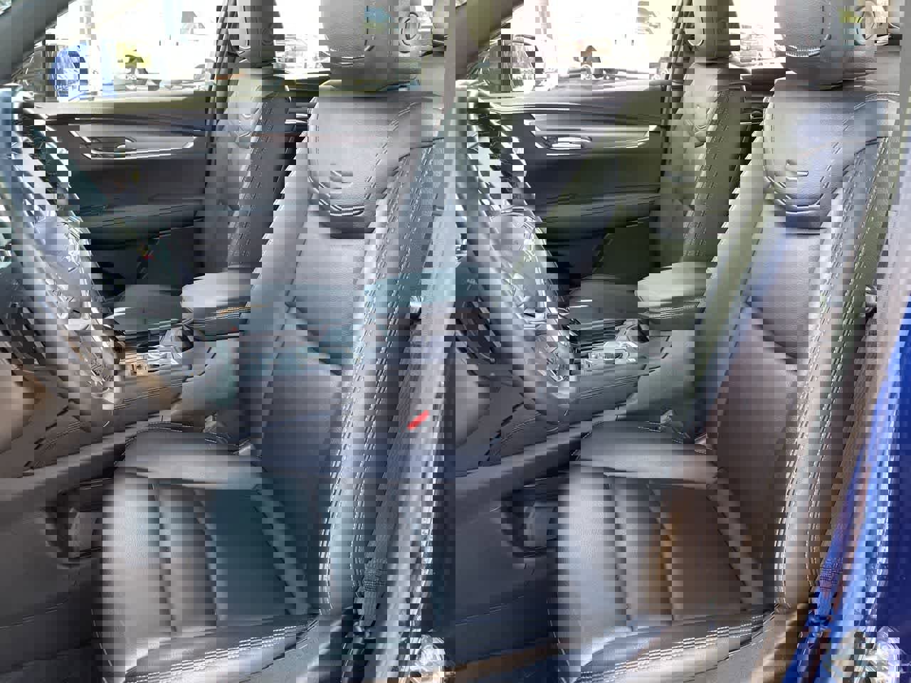 Certified 2024 Cadillac XT5 Luxury image 12