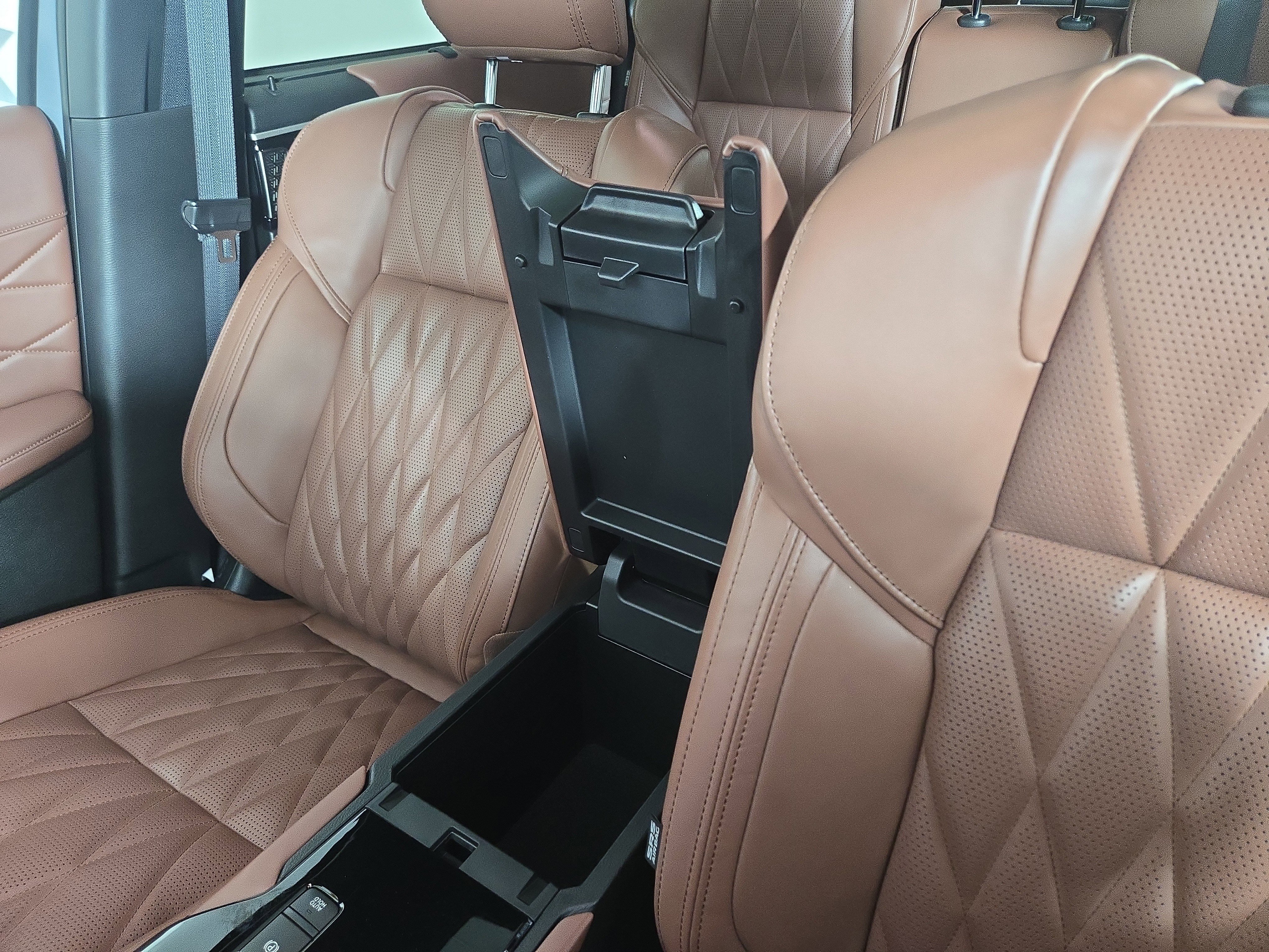 New 2026 Mitsubishi Outlander SEL image 29