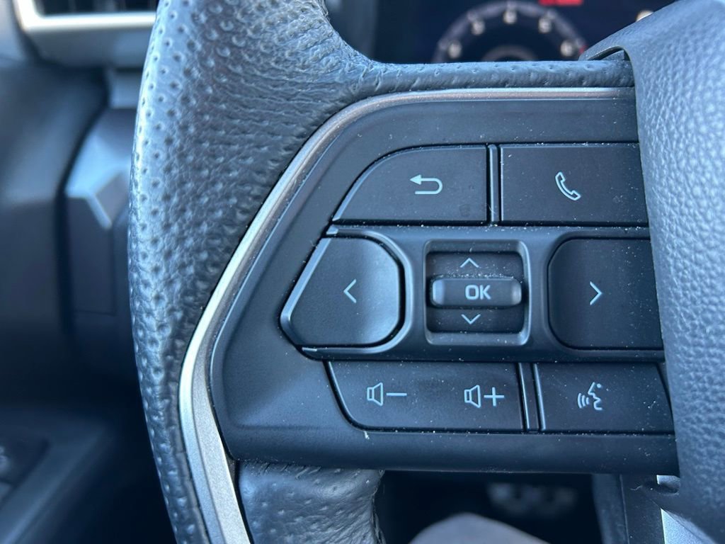 Used 2025 Toyota Tacoma TRD Sport image 17