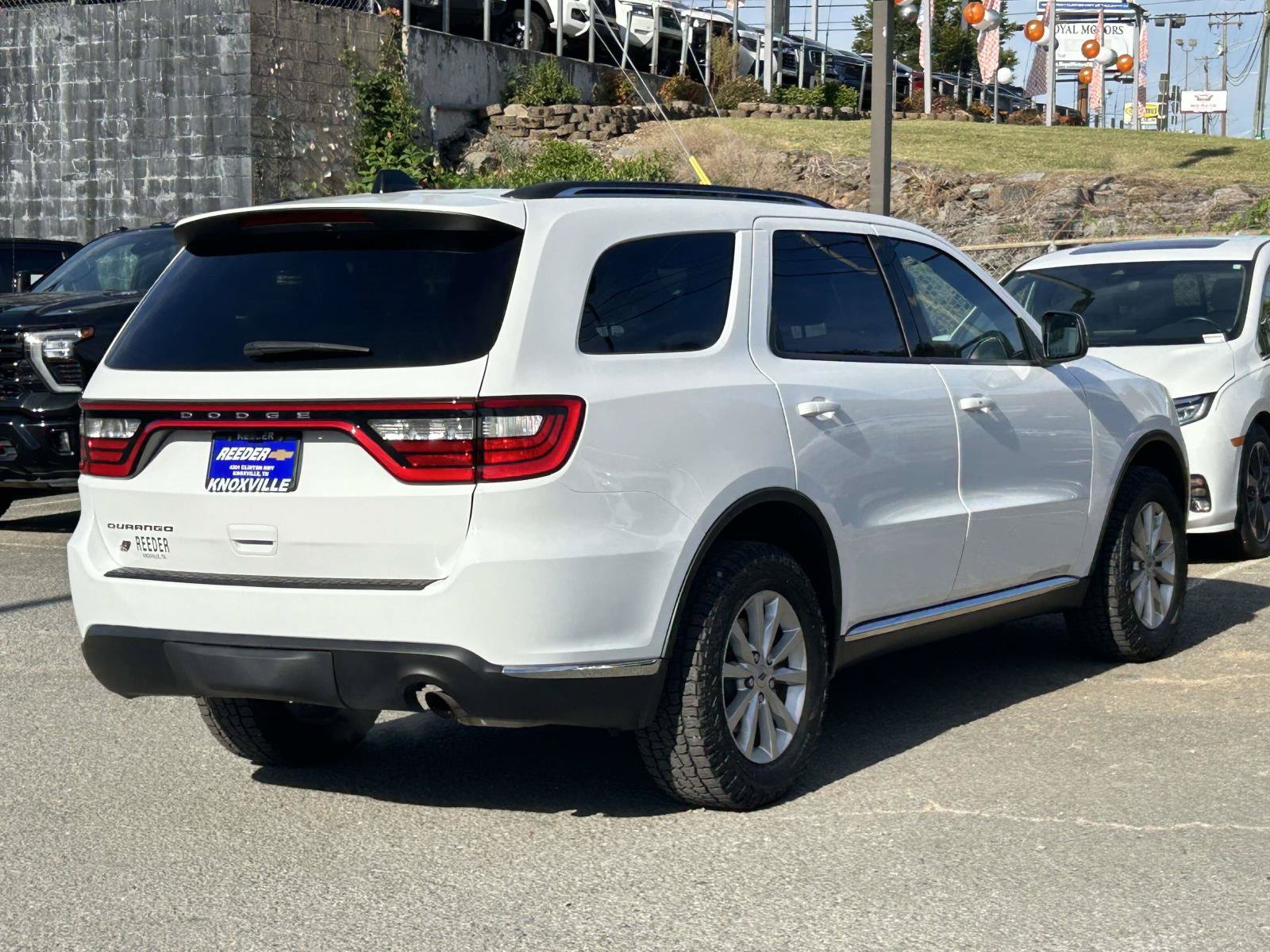 Used 2024 Dodge Durango SXT w/ Trailer Tow Group IV AWD/4WD image 7
