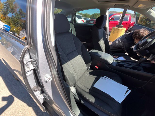 Used 2025 Honda Accord SE image 31