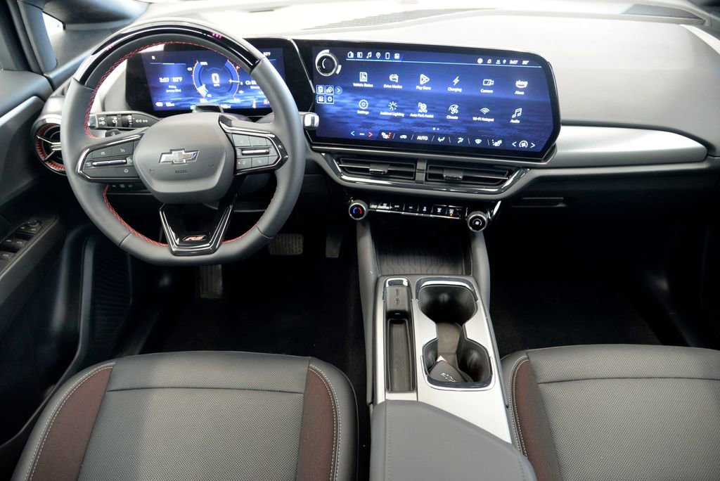 Used 2024 Chevrolet Equinox EV RS image 17