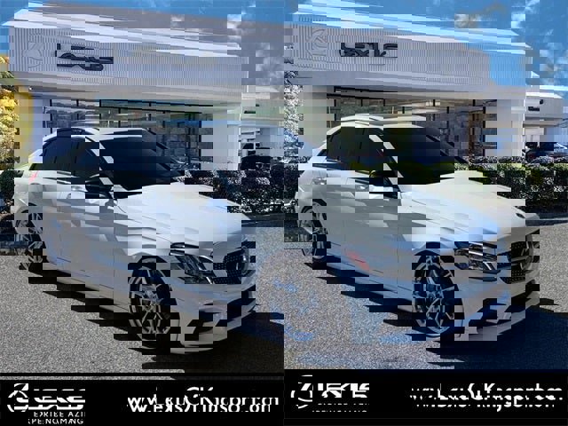 Used 2020 Mercedes-Benz C 300 4MATIC Sedan image 7