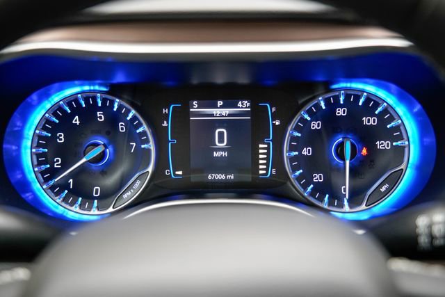 Used 2023 Chrysler Voyager LX image 33