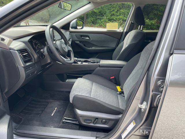 Used 2023 Nissan Rogue SV AWD/4WD image 36