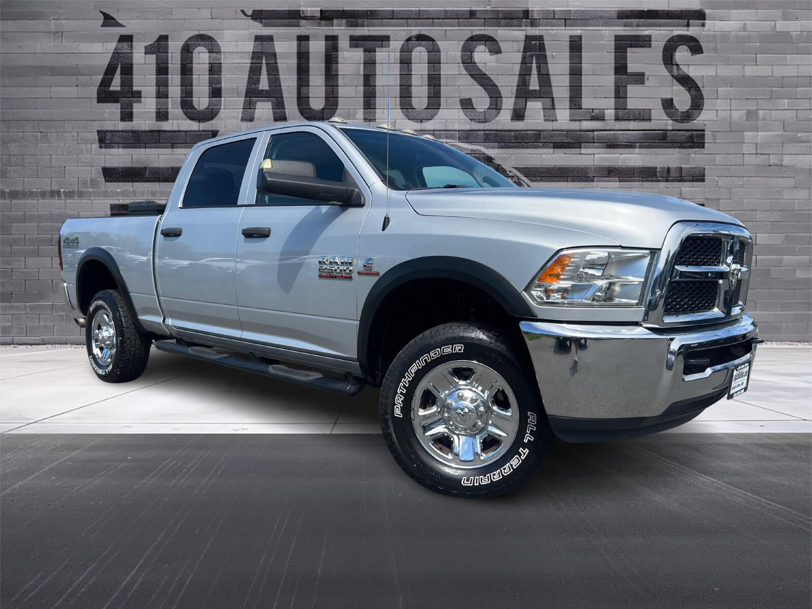 Used 2017 RAM 2500 Tradesman w/ Chrome Appearance Group