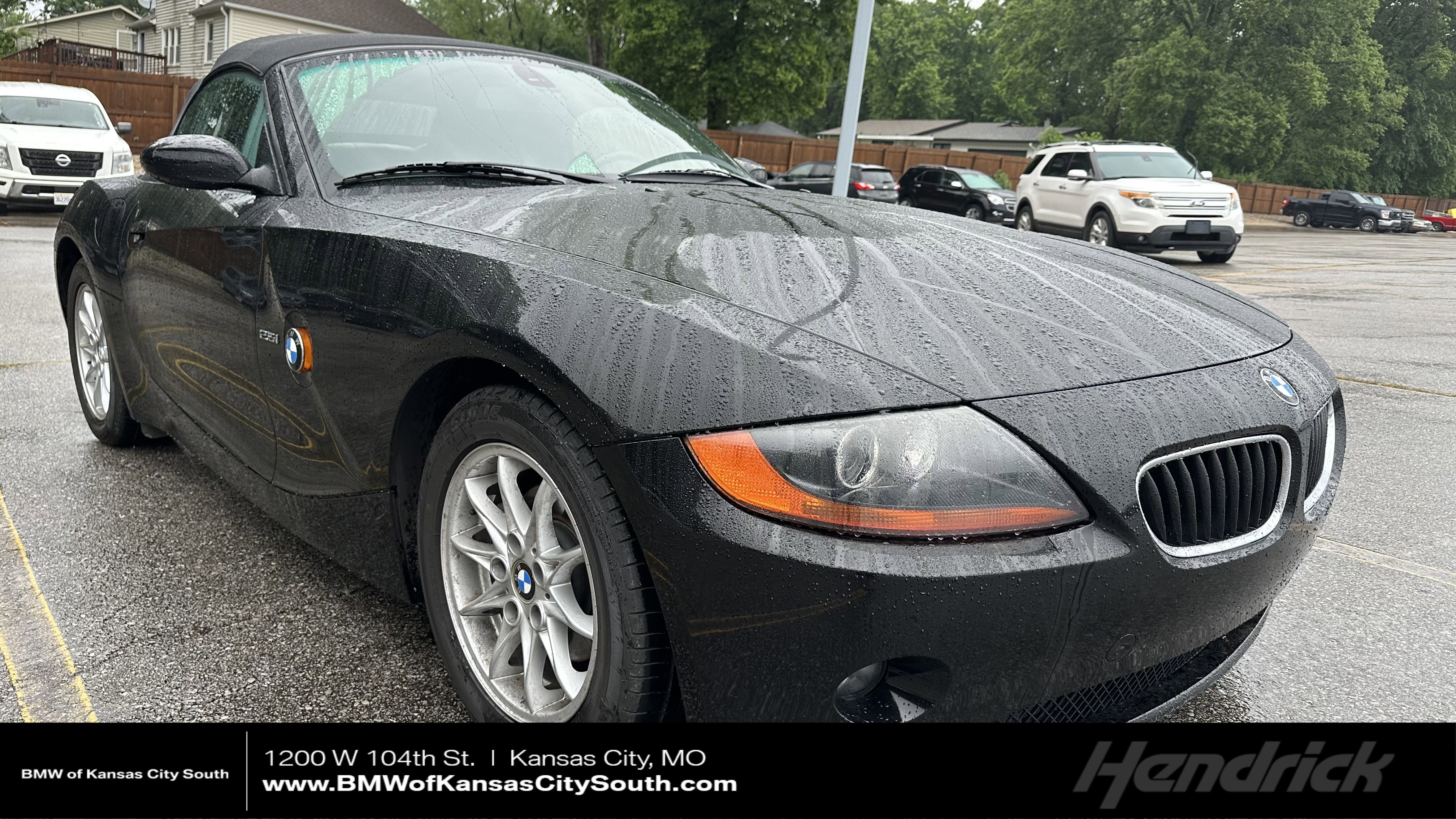 Used 2003 BMW Z4 2.5i RWD image 1