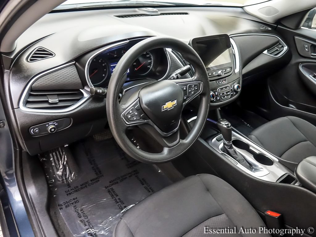 Used 2020 Chevrolet Malibu LT FWD image 10